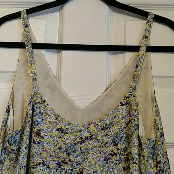 CAbi medium floral adjustable tank top - Picture 3 of 6